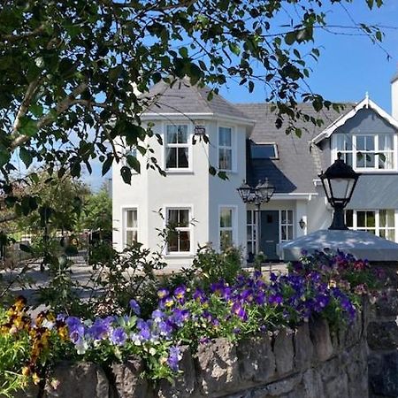 Tailors Lodge, Continental Breakfast 캐슬아일랜드 외부 사진